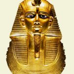 Golden death mask of Psusennes I discovered in 1940.